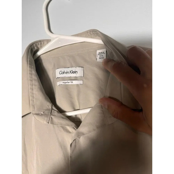 Calvin Klein Men Cream Button-down shirt long sleeve Sz Md - Picture 3 of 7